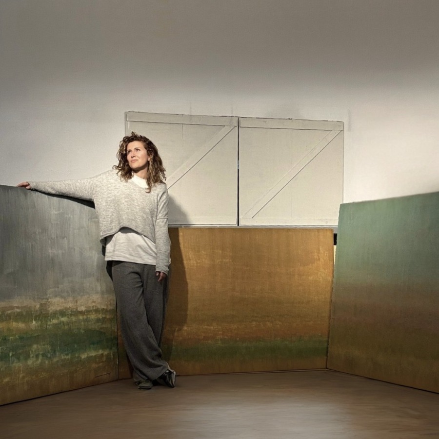 cuadros-grandes-abstractos-pintora-bio